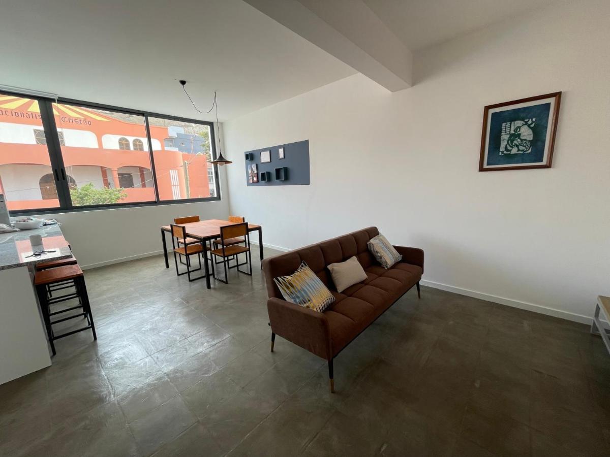 Tia Nita Apartamentos Mindelo Ngoại thất bức ảnh